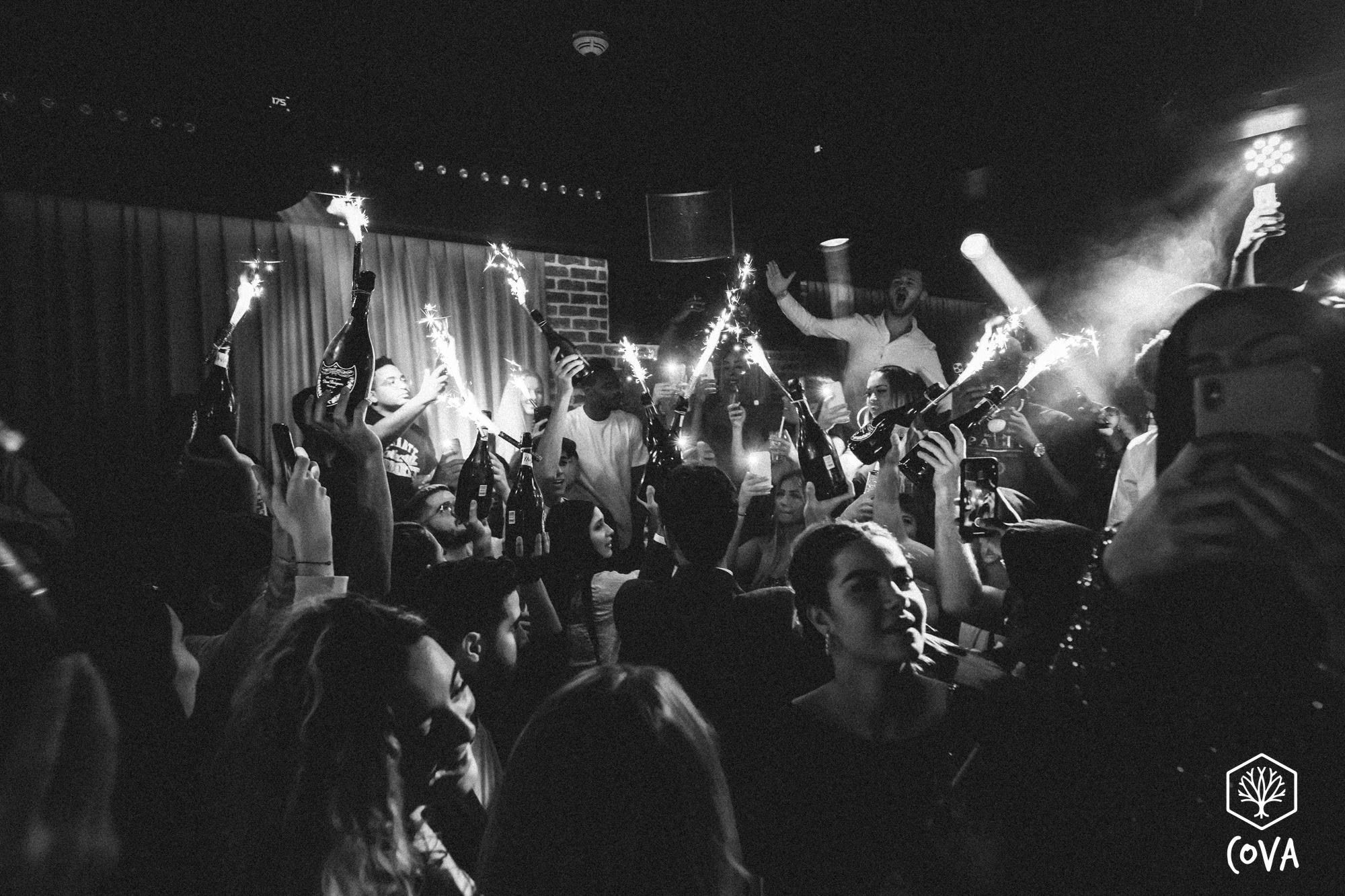 Cova Club Paris Night Club